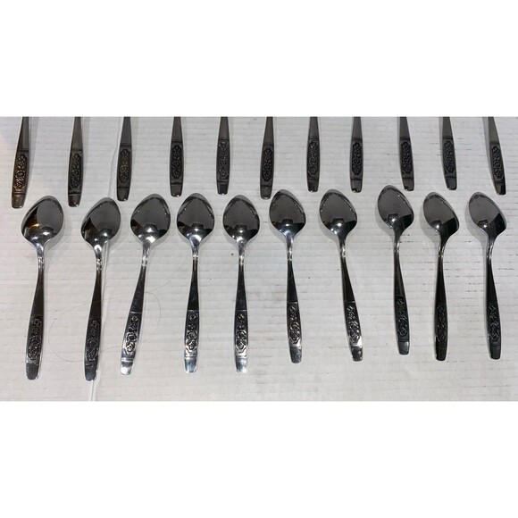 29 Pieces Profile Stainless Oneida Glossy Louisville Rose Flatware Spoons Forks - Picture 11 of 14